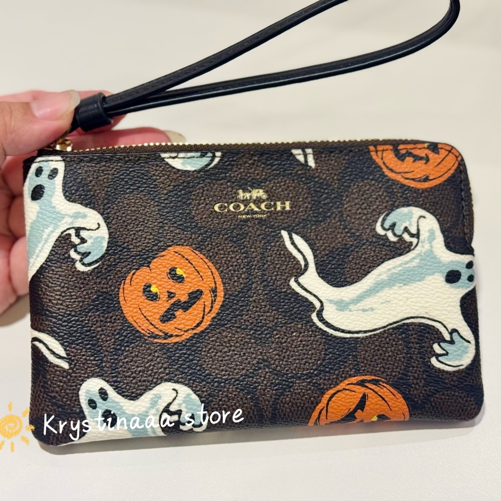 Coach Corner Zip Wristlet With Halloween Ghost Pumpkin Signature Canvas Print